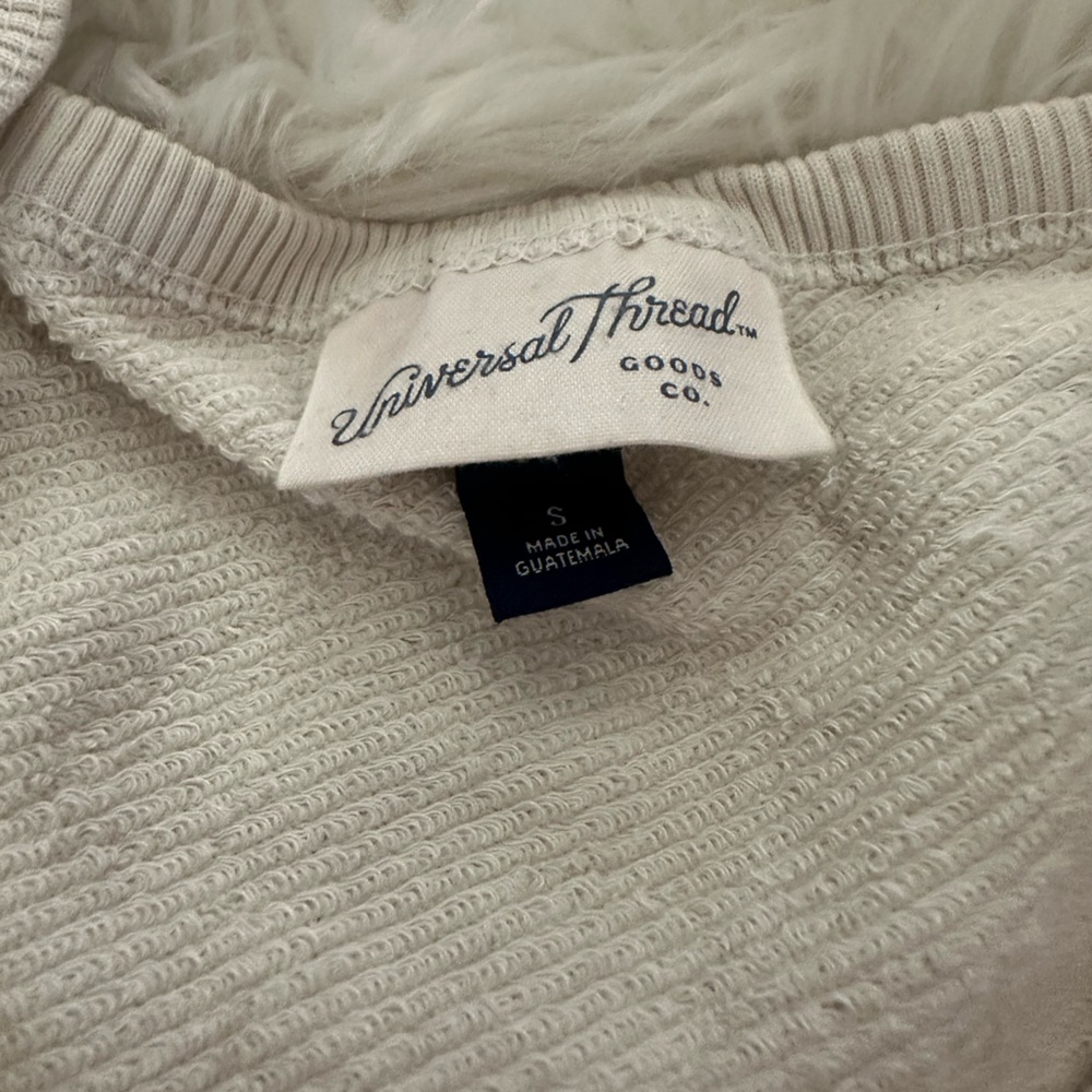 Universal Thread Cream romper - Picture 3 of 4
